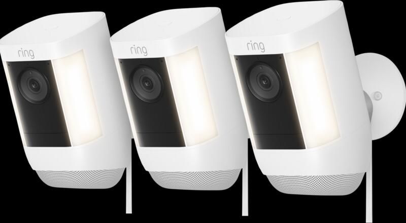 Ring Spotlight Cam Pro Plug In Wit 3-pack