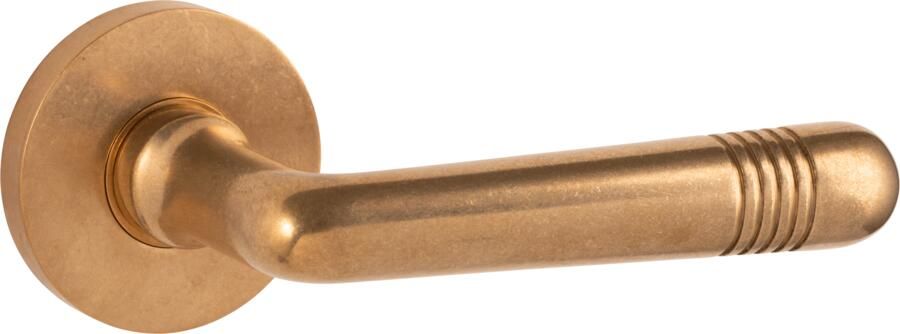 Artitec Wallebroek Krukgarnituur Art-deco Vivo geveerd MTO