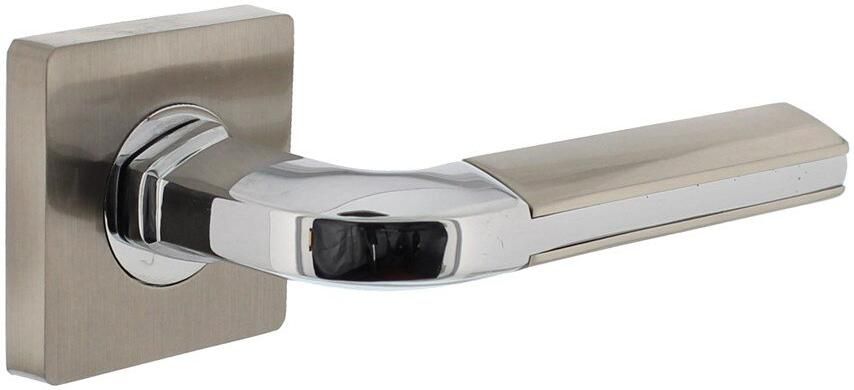 Intersteel Deurkruk Amber op vierkant rozet chroom