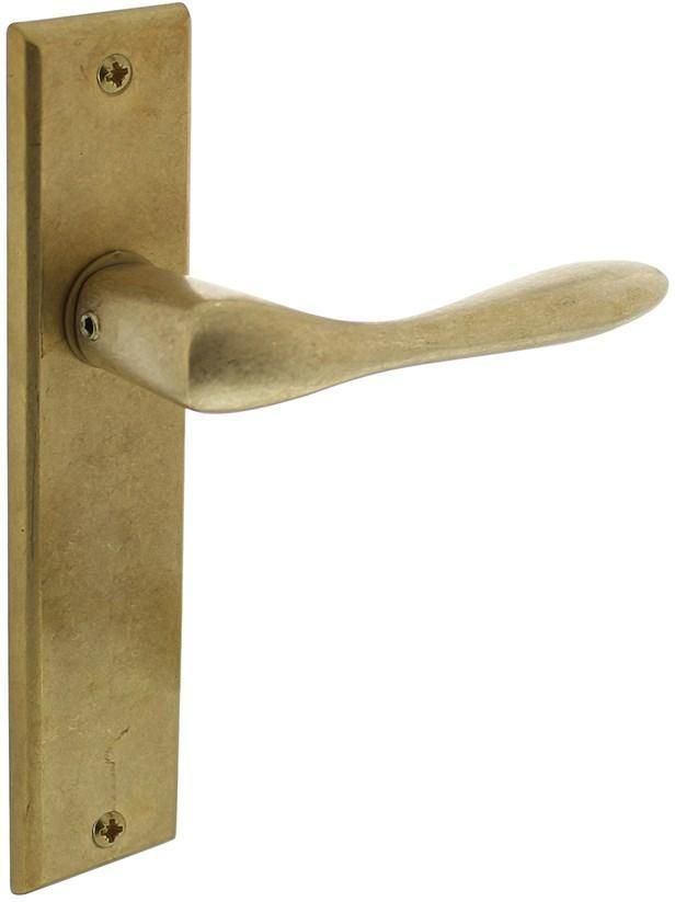 Intersteel Deurkruk Banaan met schild 181x41x7mm blind messing getrommeld