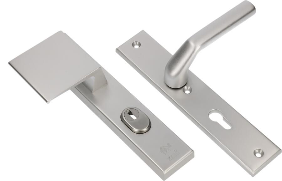 AMI Veiligheidsbeslag 251 50 15 Kt 92 Deurdikte 90 80 Re Deurkruk 379 Rotaveer Profielcilinder 92 F1 Deurdikte 53 57 Mm 891662